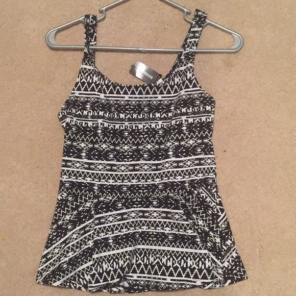 Black and White Express Peplum Top - Picture 2 of 4